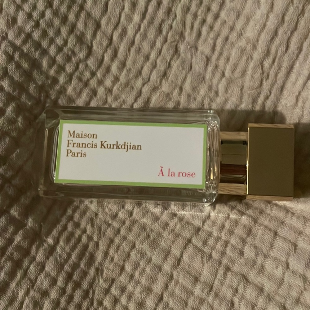Maison Francis kurkdijan a la rose